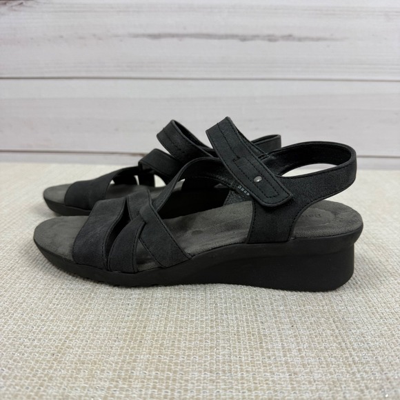 Baretraps Women's Black‎ Adjustable Strap Comfort Sandals Size 7.5 SIMPSON - Picture 2 of 8